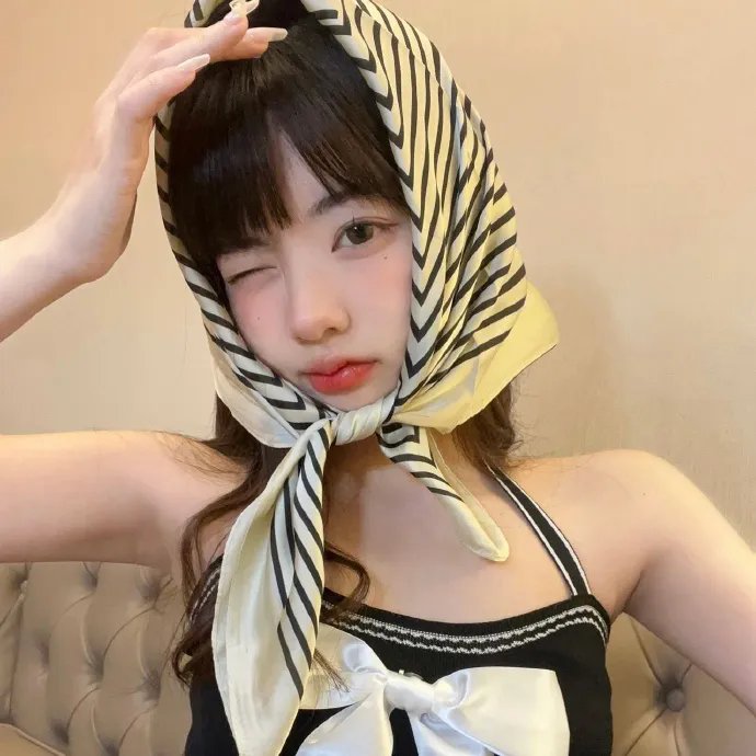 精彩的一天海报