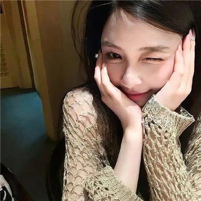 一个男人和一个女人海报
