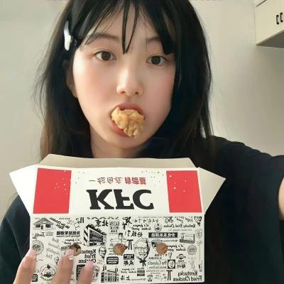 成为星星的少女海报
